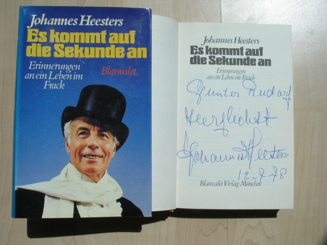 aut113.jpg