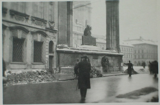 feldherrenhalle.jpg