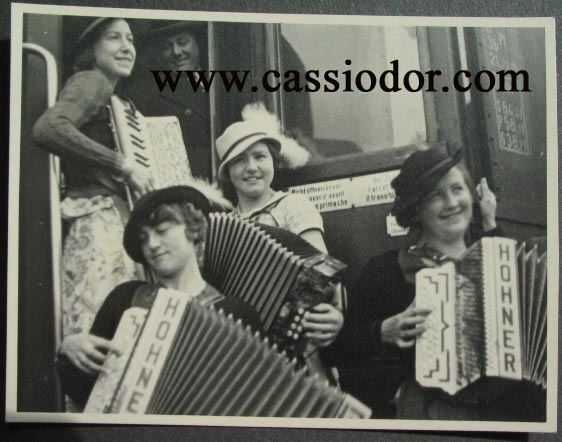 hohner.jpg
