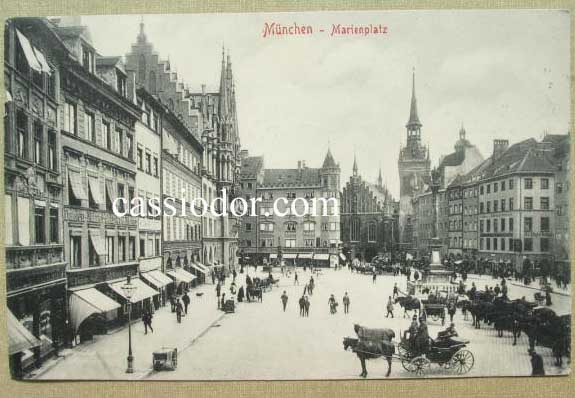 marienplatz_muechen_ak.jpg