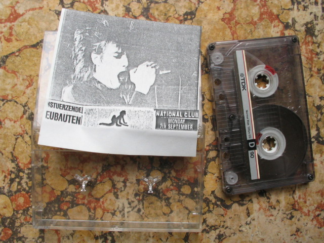 mus001.jpg