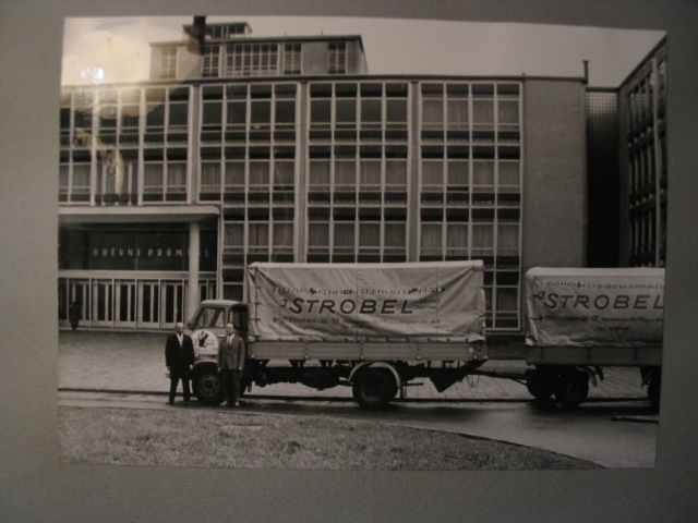 strobel007.jpg