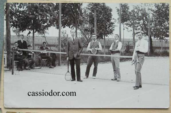 tennis1910.jpg